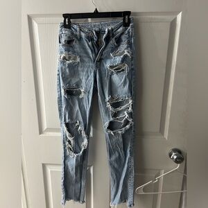 American Eagle Ripped Straight Leg Mom Jeans